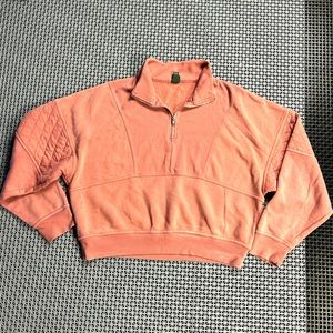 Wild fable cropped quarter zip sweatshirt, Women’s L , Dusty pink